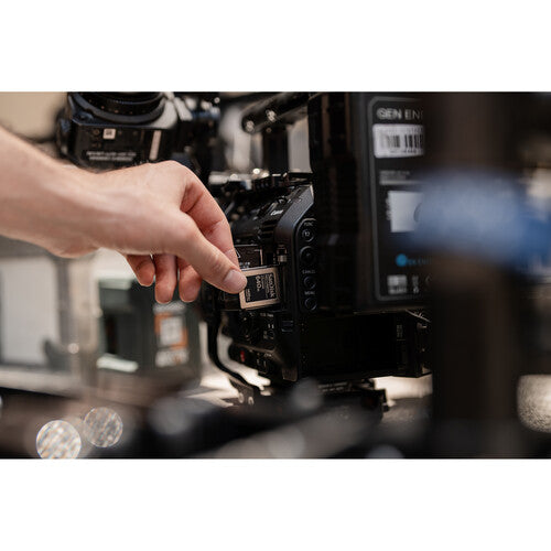 SanDisk PRO-CINEMA CFexpress Type B Card 640GB, 1700MB/s Read, 1500MB/s Write, 1400MB/s min sustained write speed